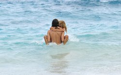 Shauna Sand Caught Having Sex On The Beach www.GutterUncensored.com 020.jpg