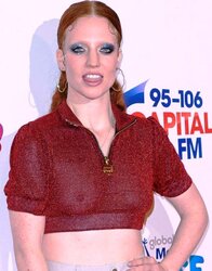 Jess Glynne (11).jpg
