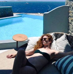Jess Glynne (7).png