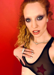 Jess Glynne (9).png