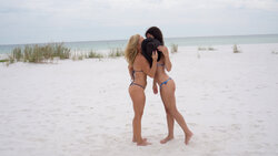 Weaseling with WWSJ 019.jpg