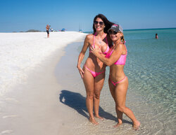 Weaseling with WWSJ 032.jpg