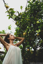 nataliemaeyoga-01-06-2020-44022921-Underneath my lemon tree - a self portrait.jpg