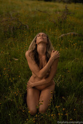 nataliemaeyoga-12-06-2020-45724784-call of the wild.jpg