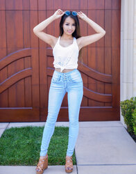 thefayemiah-08-07-2020-77144415-Just me. Being cute In my tight lil blue jeans.jpg