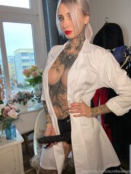 aurelia velvet (3).jpg