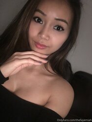 thefayemiah-26-04-2020-34583764-Got ready just to sit at home lol How many of you .jpg