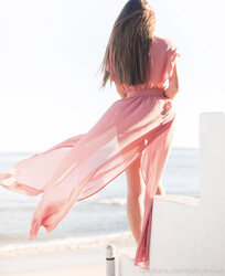 thefayemiah-27-06-2020-72319777-2 pics in my new outfit do you love it.jpg