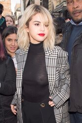 Selena Gomez 44.jpg
