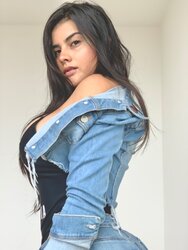 Victoria Chaparro - Vicchm OnlyFans Leaked