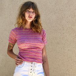 Adorable vintage 90s bubble gum hue thin and stretchy top1.jpg