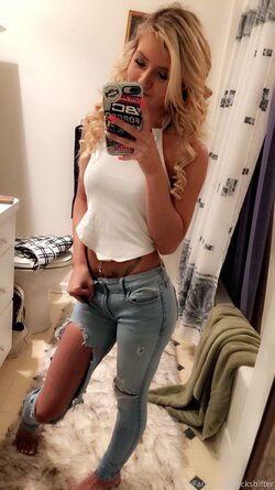 1242x2208_26e9db759f74828f6c896cde32c785ea.jpg