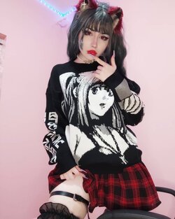 FDm4_loXEAoJQTY.jpg